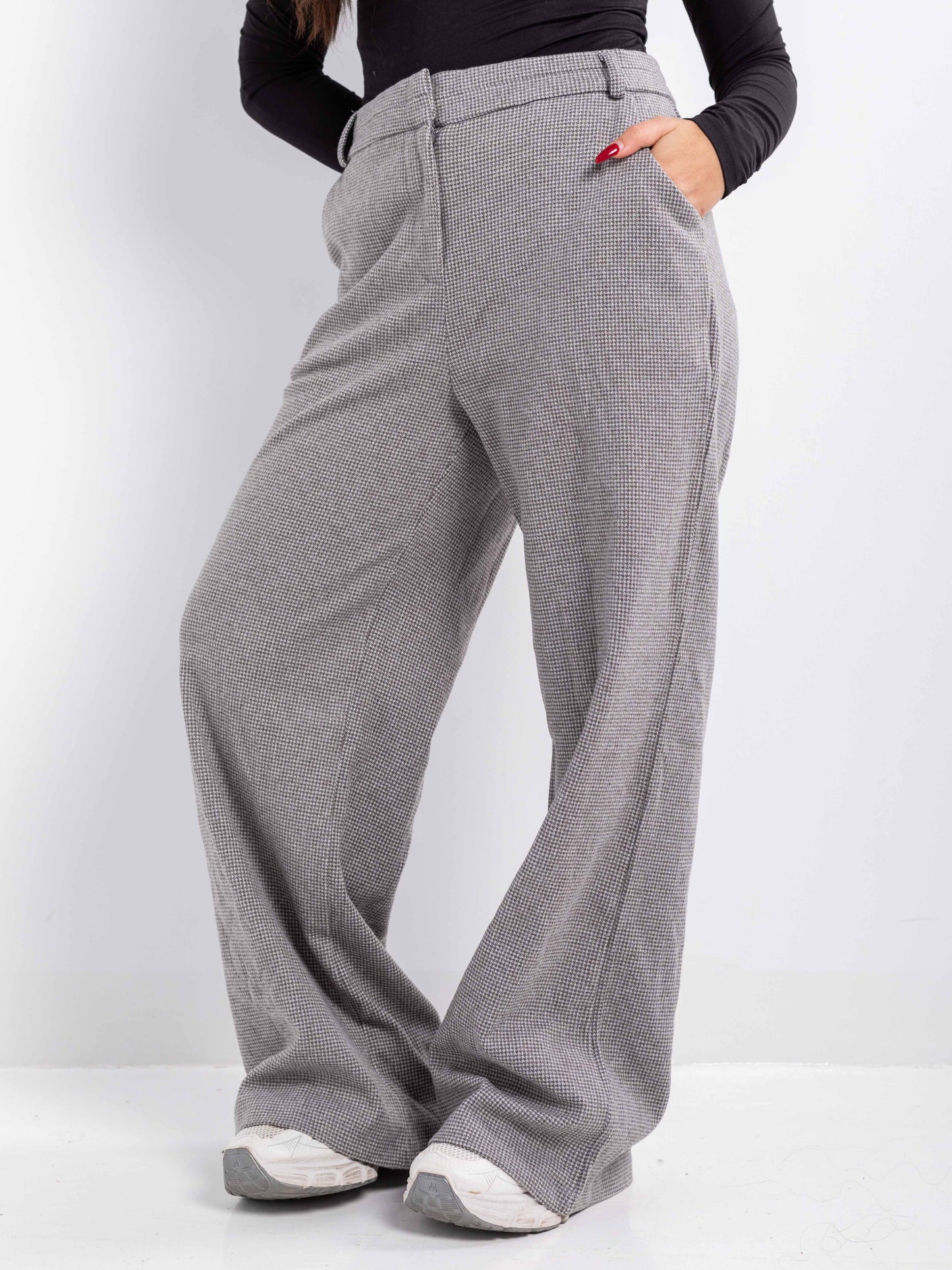 Textured Wide-Leg Slacks