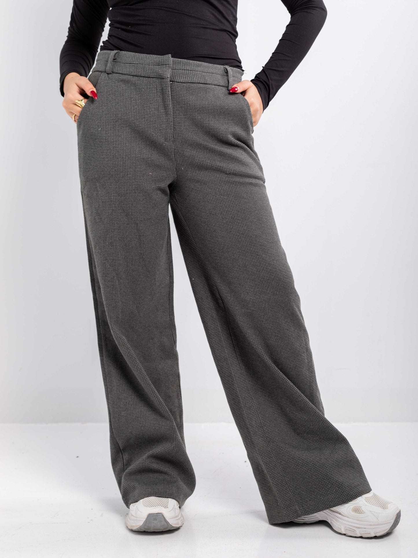 Textured Wide-Leg Slacks