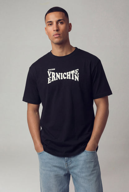 The Vernichten Tee