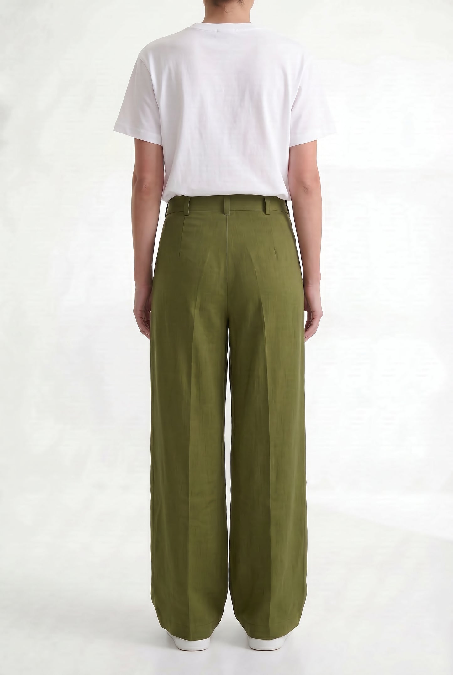 The Nomad Straight-Leg Trouser