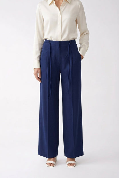 The Nomad Straight-Leg Trouser