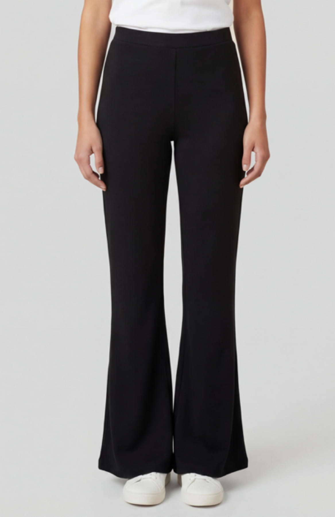 Essential Flare Leggings